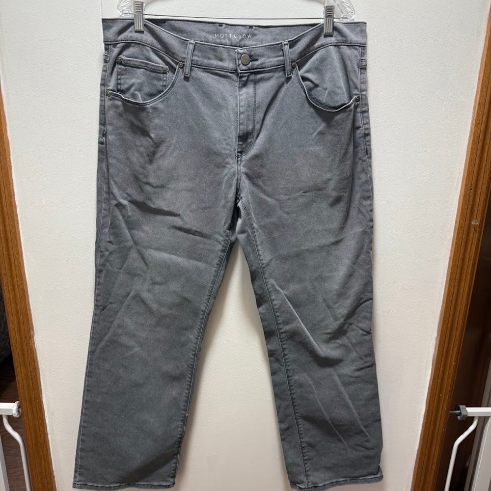 Mott & Bow Mens Gray Straight Leg Jeans Denim Pants Size 38x30